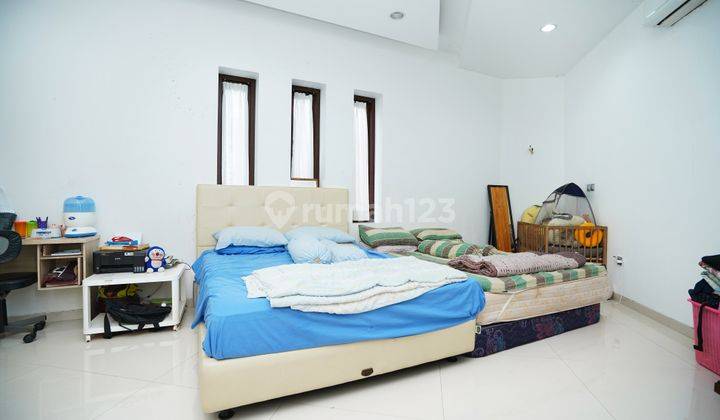 Rumah Unik Luas di Villa Gunung Lestari Area Ciputat Harga Nego Bisa Kpr 12