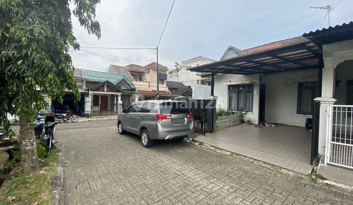 Rumah Seken Strategis Harga Nego Dekat Pusat Belanja di Nusaloka 2