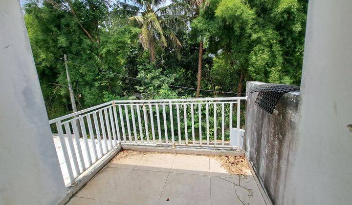 Rumah 2 Lantai Dekat Mal Harga Nego Siap Kpr di Griya Mm 12 14