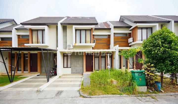 Rumah SHM Cantik Siap Huni di Cosmo Estate, Bekasi Dibantu KPR J17498