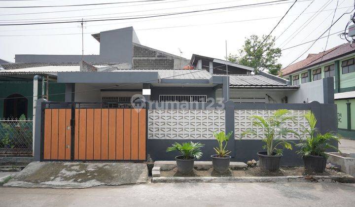 Rumah Siap Huni LT 120 di Galaxy Bekasi 15 Menit ke Stasiun Jati Mulya Bisa KPR J17301