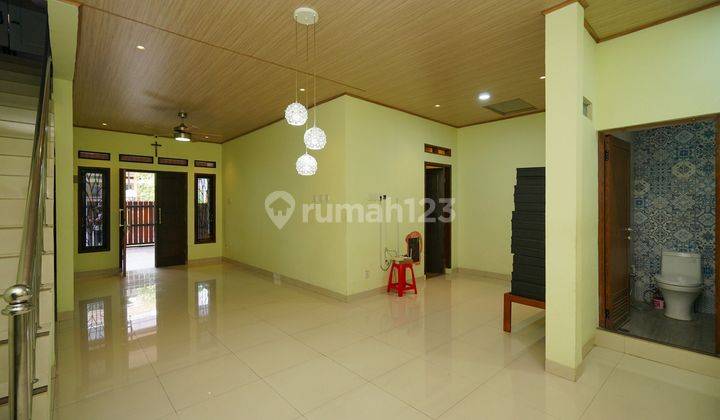 Rumah SHM 2 Lt Bebas Banjir 9 Menit Ke Stasiun Cakung Harga Nego J21759 2