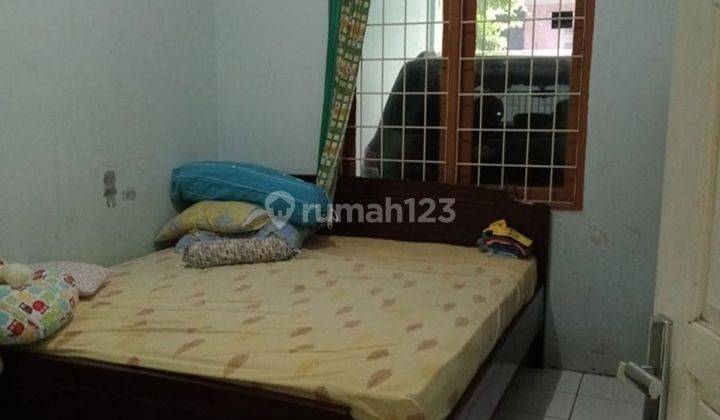 Rumah 2 Lt Strategis Siap Huni 15 Menit ke Stasiun Cakung Harga Nego J24737 2