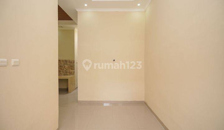 Rumah Siap Huni 7 Menit ke Terminal di Bekasi 470jtan DP Ringan J26168 2