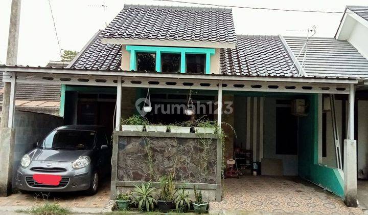 Rumah 2 Carport di Bekasi 4 Menit ke RS Mustika Medika Bebas Banjir J8736 1