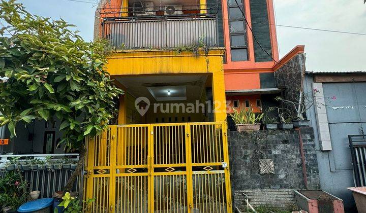 Rumah 3 Lt Strategis Akses Cepat ke Tol Bekasi Timur 2 580jtan Nego J26528 1