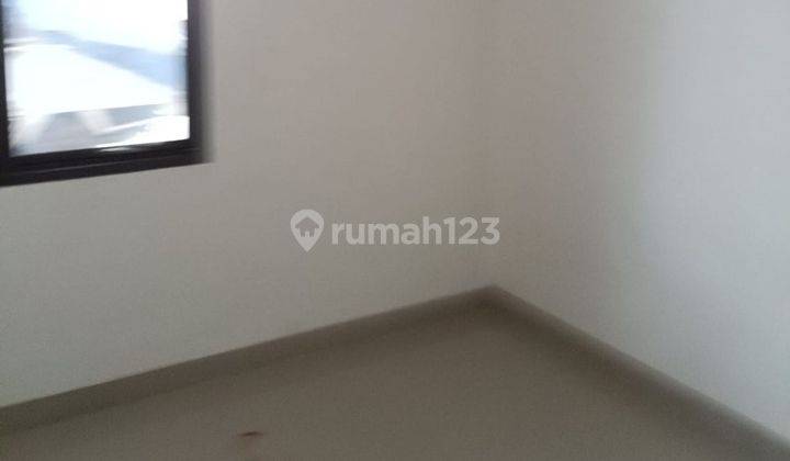 Rumah SHM Hadap Timur dekat Ohana Waterpark, Bekasi Harga Nego J22281 2