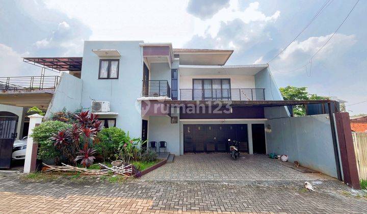 Rumah SHM 2 Lt Hadap Selatan 15 Mnt ke Taman Mini, Jaktim J18681 1