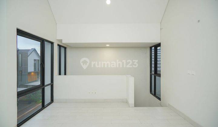 Rumah LB 121 Semi Furnished 15 Menit ke Cibubur Plaza J28013 2