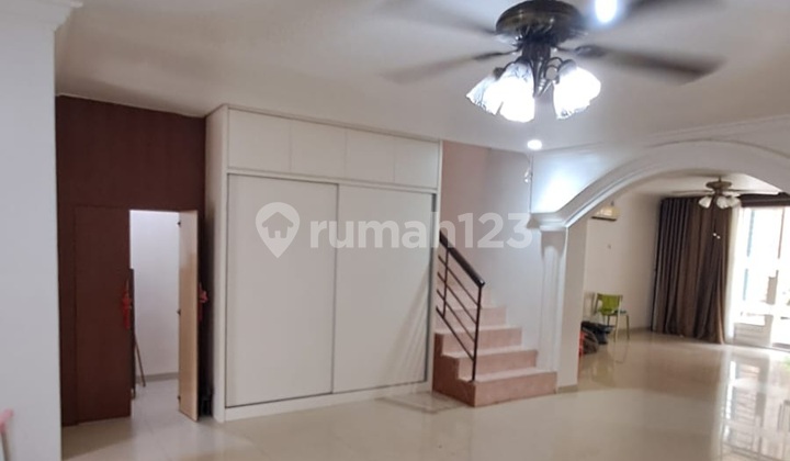 Rumah.jual.second. Bagus. Shm.285m. di Bukit Indah Sukajadi  Batam, Jl. Bukit Indah Raya, Sukajadi, Batam Kota, Kota Batam, Kepulauan Riau, Indonesia, 29432, Batam Centre 2