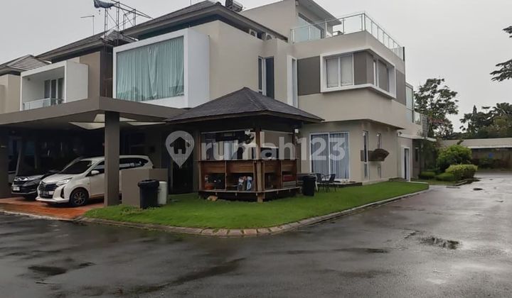 Rumah.jual.second. Bagus. Hgb.220m2.hook. Royal Grande Batam Centre