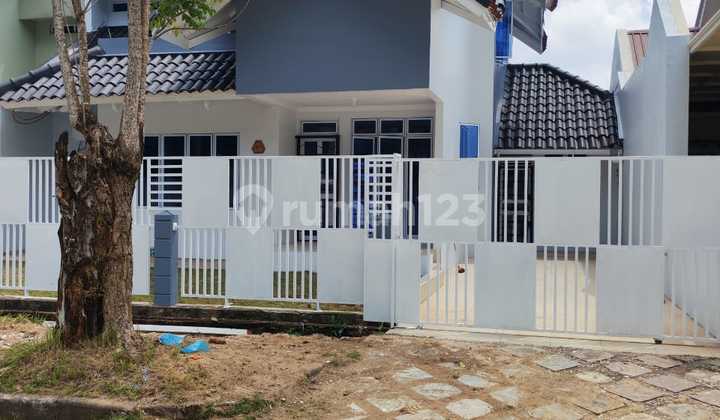 Rumah.jual.second. Bagus. Hgb. di Bukit Indah Sukajadi  Batam, Jl. Bukit Indah Raya, Sukajadi, Batam Kota, Kota Batam, Kepulauan Riau, Indonesia, 29432, Batam Centre