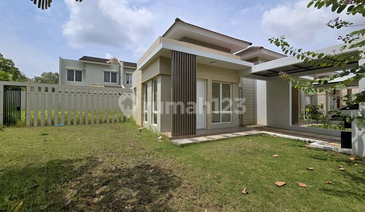 For Sale. Second House. Good Hook. HGB. In Orchard Park, Jl. Orchard Boulevard, Belian, Batam City, Batam City, Riau Islands, Indonesia, 29464, Batam Centre 2