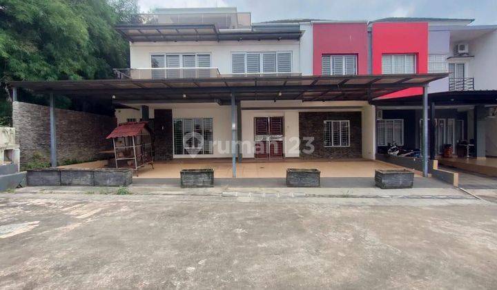 Rumah 2 Lantai, Timur Di Livia Garden, Dekat Sekolah Yos Sudarso Dan Pasar Mitra Raya,one Batam Mall 1