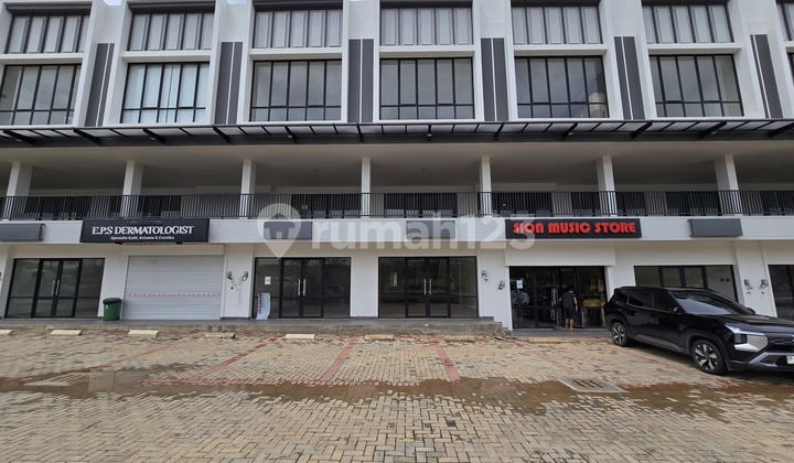 Newly leased 75m² shop house at Artha Batam Sanctuary, Gajah Mada Street, Tiban Indah, Sekupang, Batam City, Riau Islands, Indonesia, 29426, Tiban.