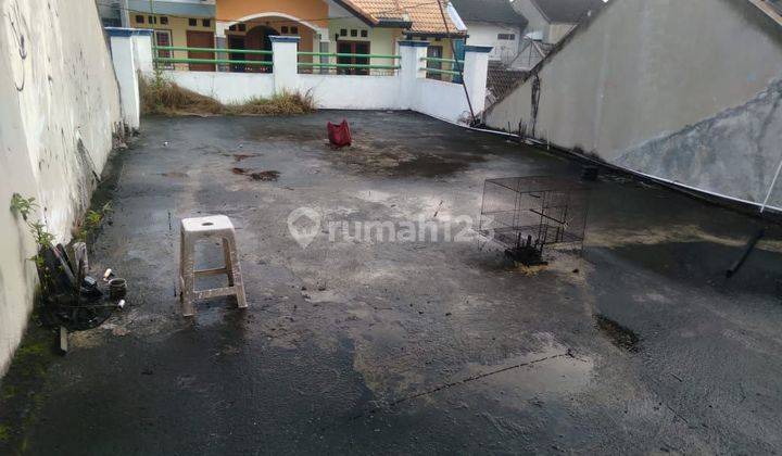Rumah 2 Lantai plus Ruang Usaha di Kartasura Sukoharjo 9