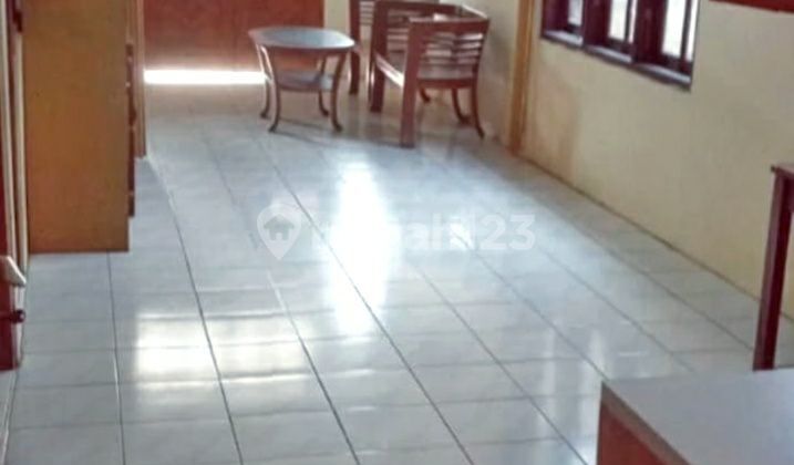 Rumah Bagus Strategis di Solo Kota 3