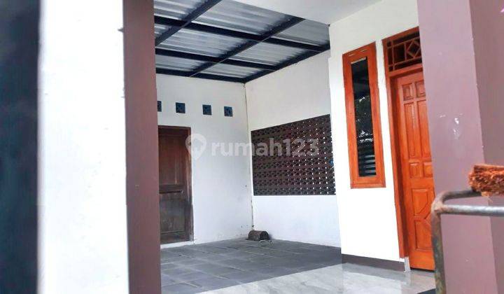 Rumah Bagus Strategis di Solo Kota 7