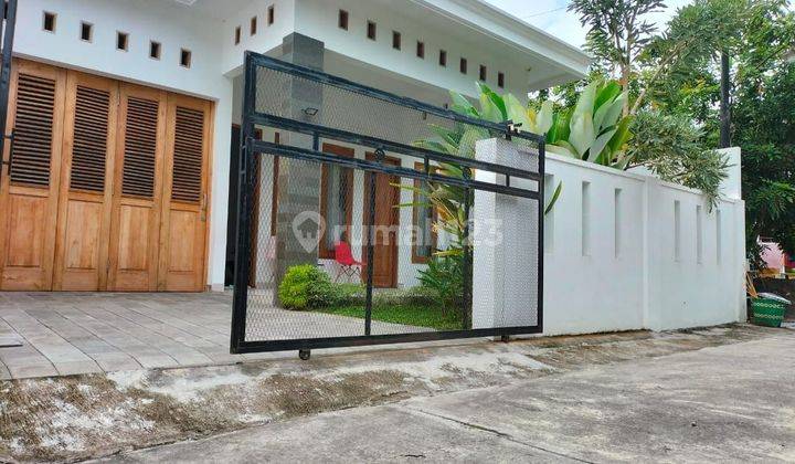 Rumah Second Bagus Siap Huni di Sawahan Ngemplak 1
