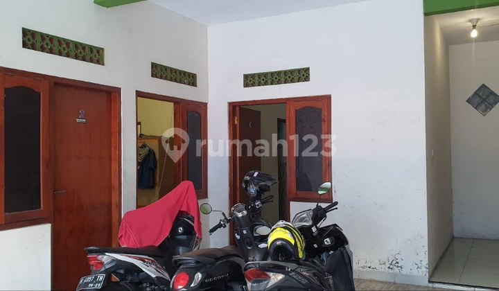 Rumah Kost Bagus 2 lantai dekat Mall Solo Baru  3