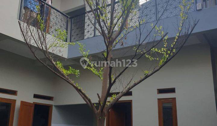 Rumah Mewah 2 Lantai Baru Strategis dekat Hotel The Sunan Solo 9