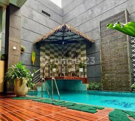 Rumah Furnish Kolam Renang Cipayung Jakarta Timur 2