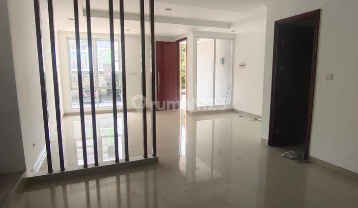 Rumah 2 Lantai Dijual Atau Disewa Bagus Unfurnished di Costarica Modernland , Tangerang 2