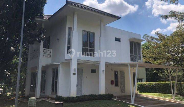 Rumah Siap Huni Posisi Asik Di Sudut, Rumah 2 Lantai di Simplicity, Tangerang 1