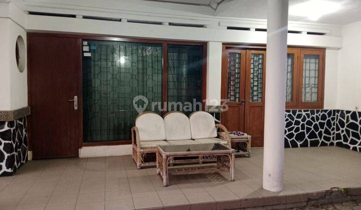 Dijual Rumah Asri Terawat Tengah Kota di Sayap Paskal Pasirkaliki 2