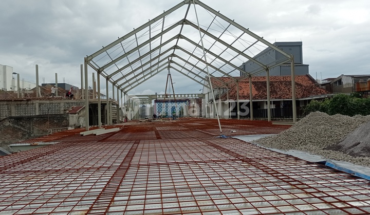 Dijual Tanah dan bangunan mainroad Jenderal Sudirman 1