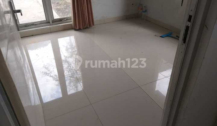 Disewakan rumah Graha Sariwangi Residency Parongpong
 12