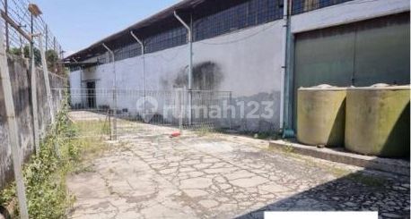 Warehouse for Sale in Cibolerang, Bandung