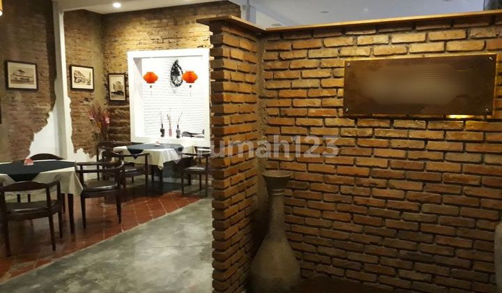 For Sale or Rent Spacious House Wings Pajajaran