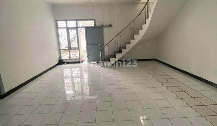 Jual Cepat Murah Rumah Luas Thi Taman Holis Indah 2