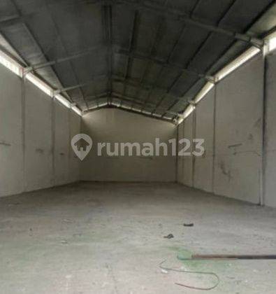 Disewakan Gudang Dayeuh Kolot
Akses container 20feet 1