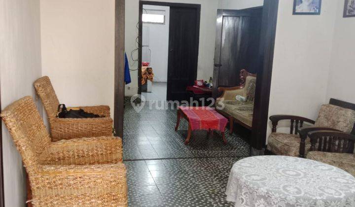 Dijual Rumah Luas Dan Nyaman Tengah Kota Sayap Pasirkaliki 2