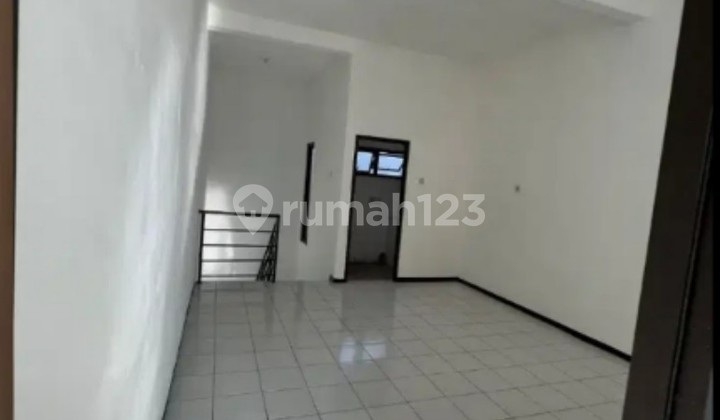 Ruko Kalikepiting Baru Renovasi, Lokasi Strategis Disewakan 3
