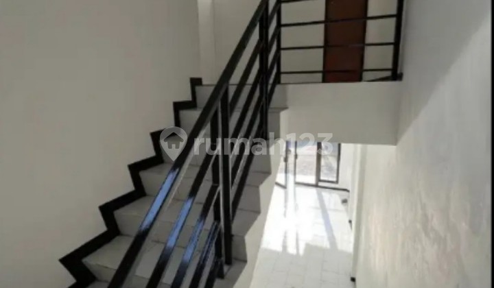 Ruko Kalikepiting Baru Renovasi, Lokasi Strategis Disewakan 4