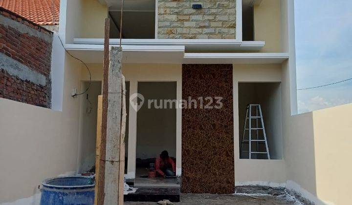 Wonorejo, Rumah On Progress 90%, Dekat Gedung YKP Rungkut 1