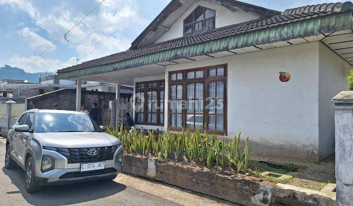 Rumah SHM di Bumiaji Batu, Malang 1