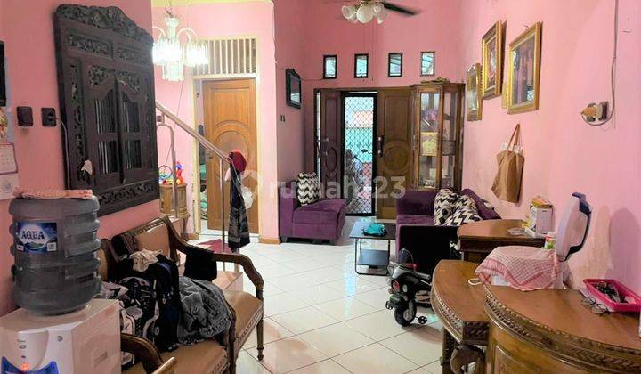 Dijual Rumah 3 Lantai, Nyaman, Murah, dan siap pakai  7