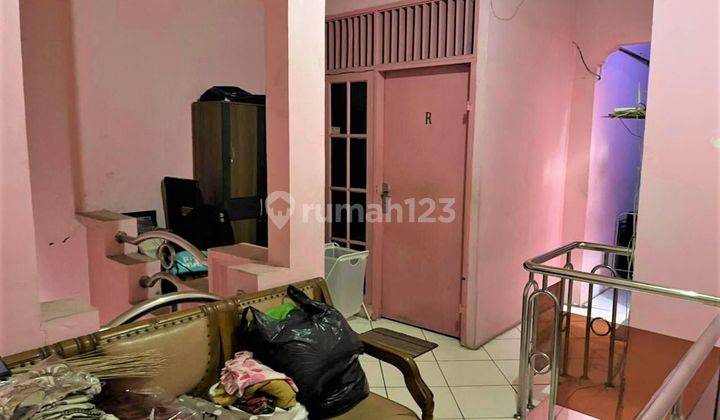 Dijual Rumah 3 Lantai, Nyaman, Murah, dan siap pakai  11
