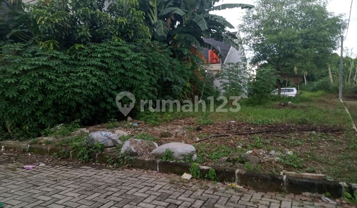 Land, Freehold Title, Near Place of Worship, in Sawangan.