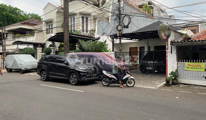 Dijual Cepat Rumah 2 Lantai Pejompongan Jakarta Pusat 2