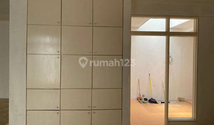 Dijual Rumah Di Pondok Indah, Area Perniagaan, Harga Dibawah Njop, Jakarta Selatan 1