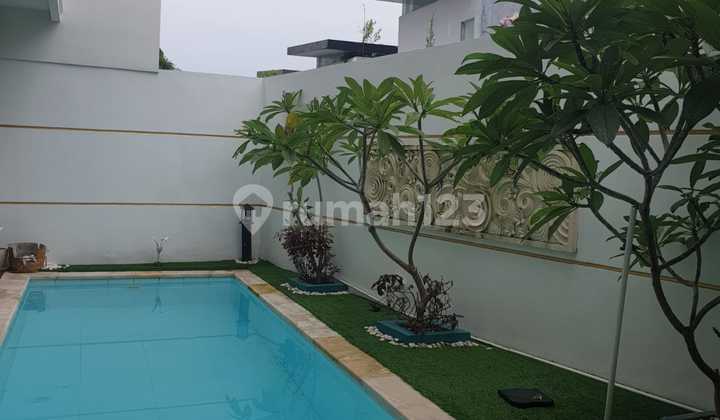 For Sale Villa in Mumbul, Bali