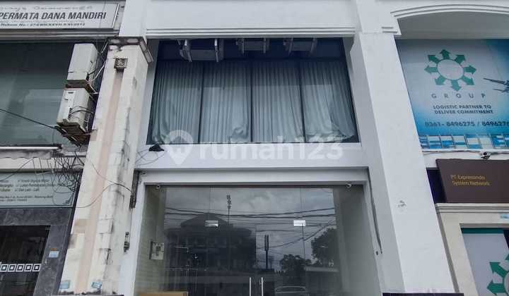 Dijual Ruko Strategis 3 Lantai Dekat Simpang Dewa Ruci