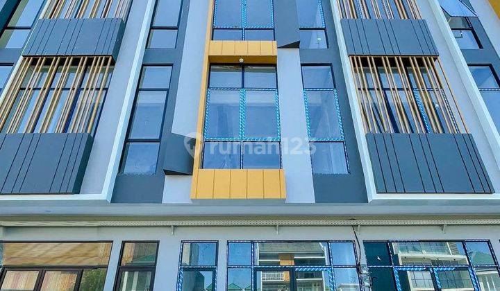 Sewa Ruko Eastern Park A16 Lantai 1 Parkiran Depan Luas 1