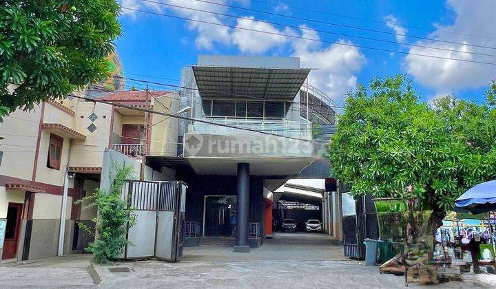 Jual Cepat Bangunan Komersil 0 Jalan Raya Karangmenjangan Terawat