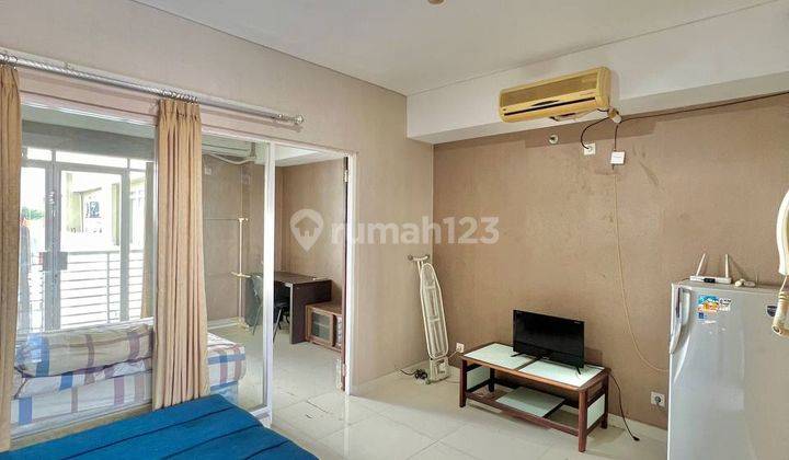 Apartemen Cosmopolis 1 BR Tower C Lantai 6 Furnished View Pool 2